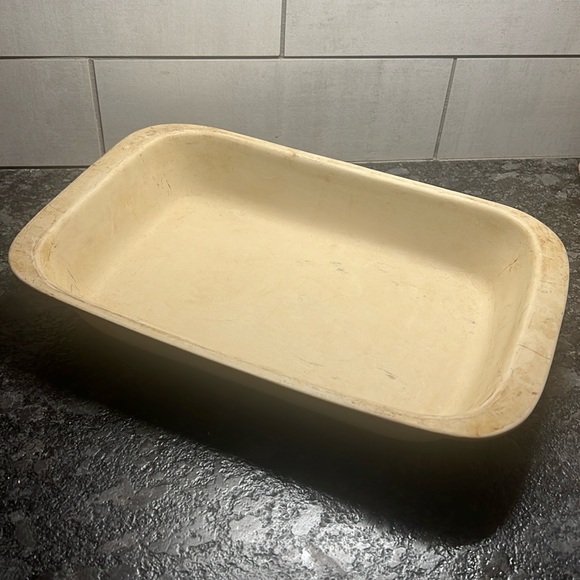 14x9 rectangle stoneware baker. HUEY-CHANG. Pre seasoned. Very good condition - Picture 1 of 3